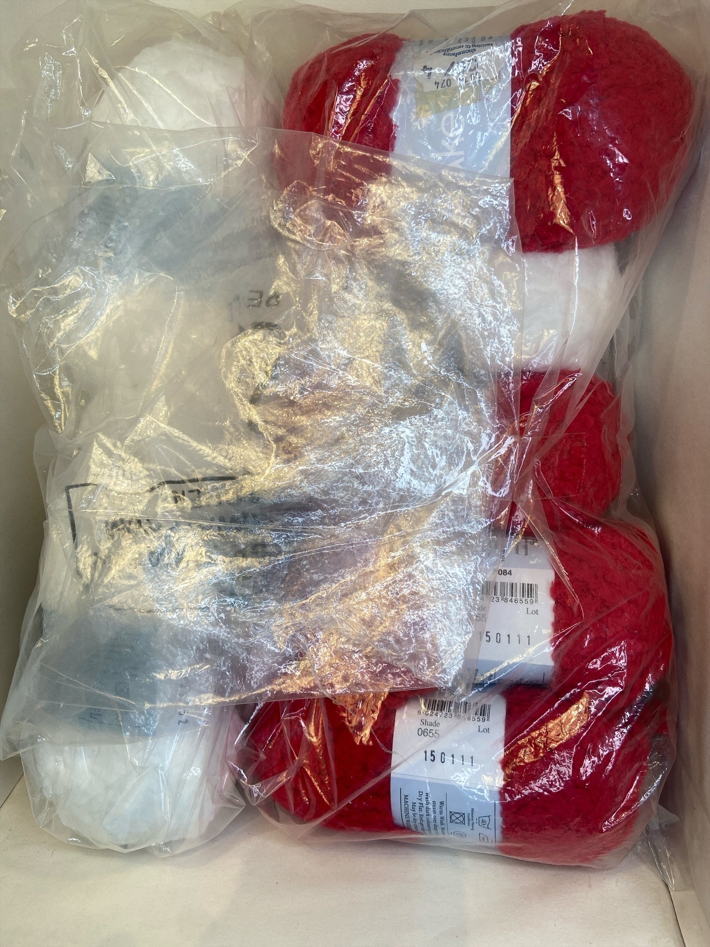 Sirdar Snowflake Chunky Yarn: Father Christmas 3080 Pattern: Knitting Kit