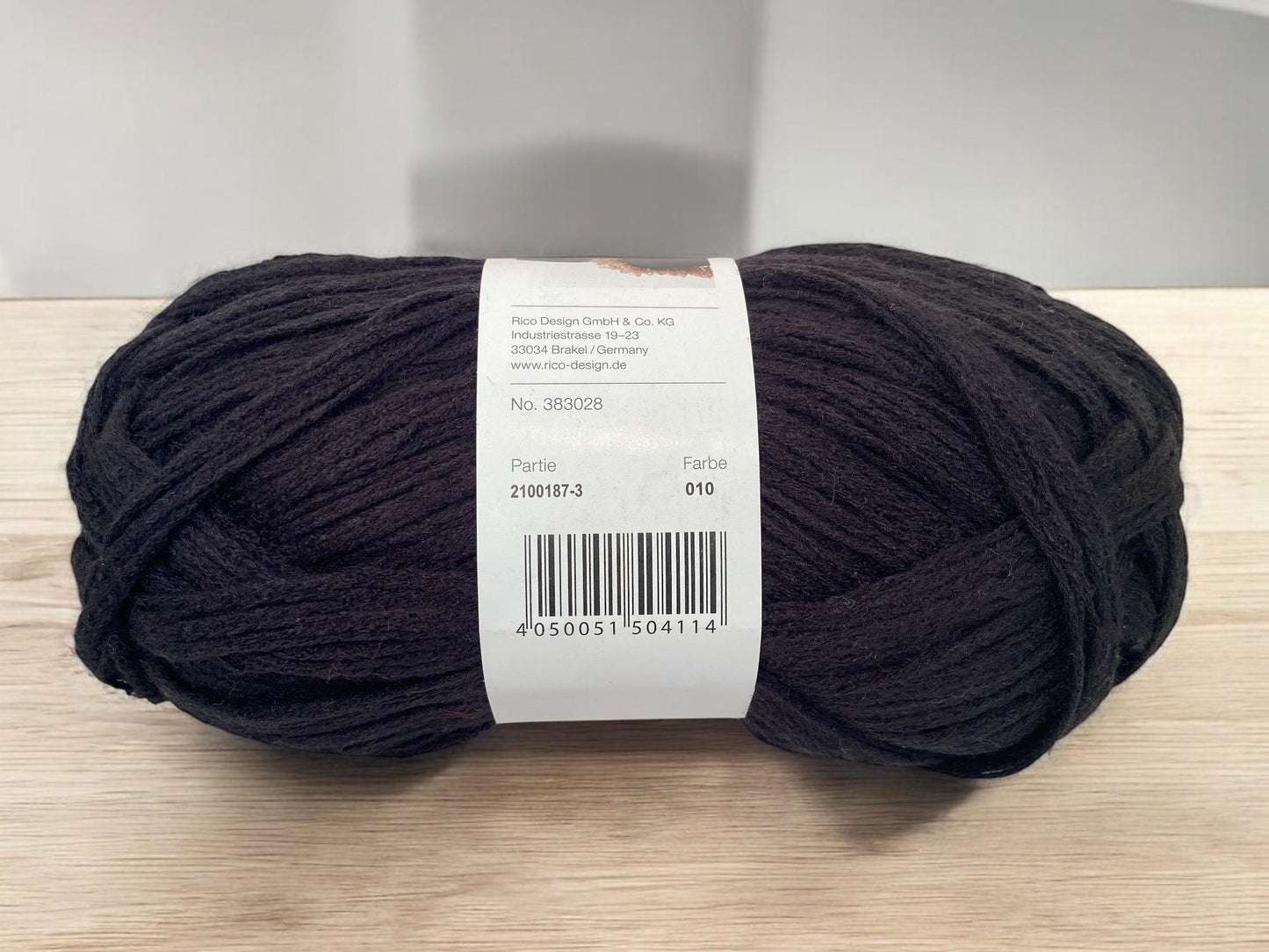 Rico Loopy Creative Wool 100% Acrylic Scarf Yarn