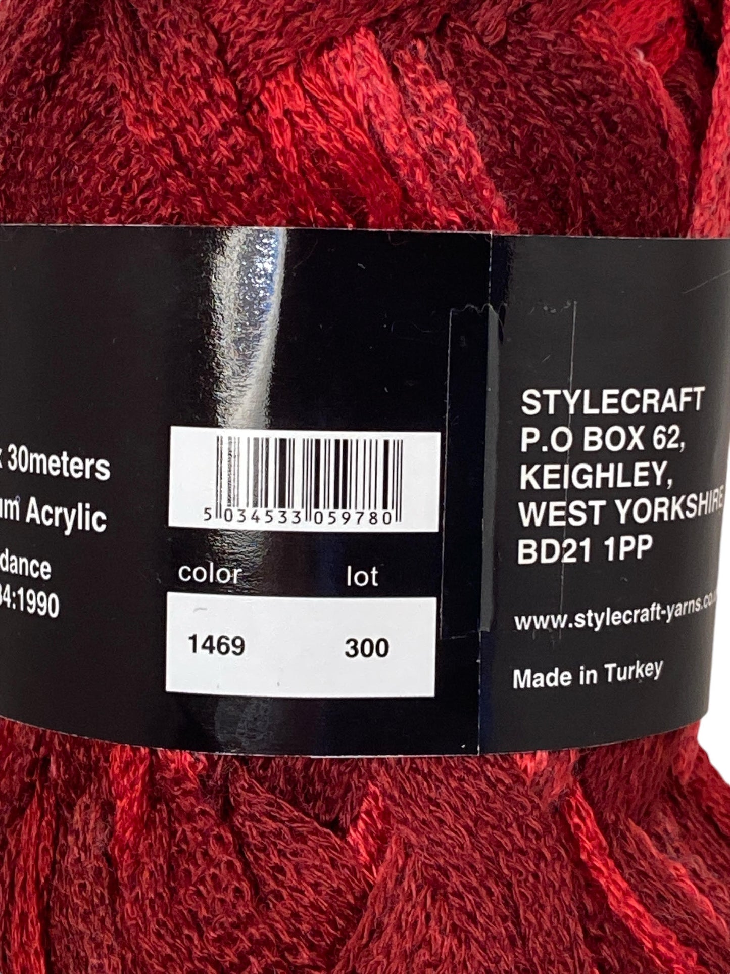 Stylecraft Ruffles Scarf 100% Acrylic Yarn