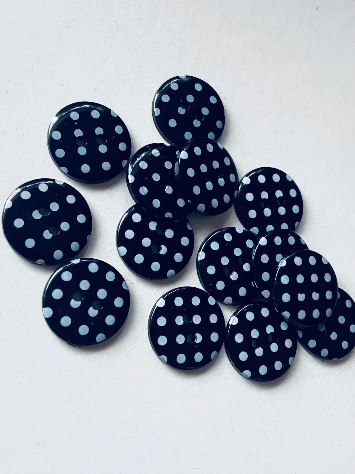 Polkadot Buttons - 15mm - Black and White