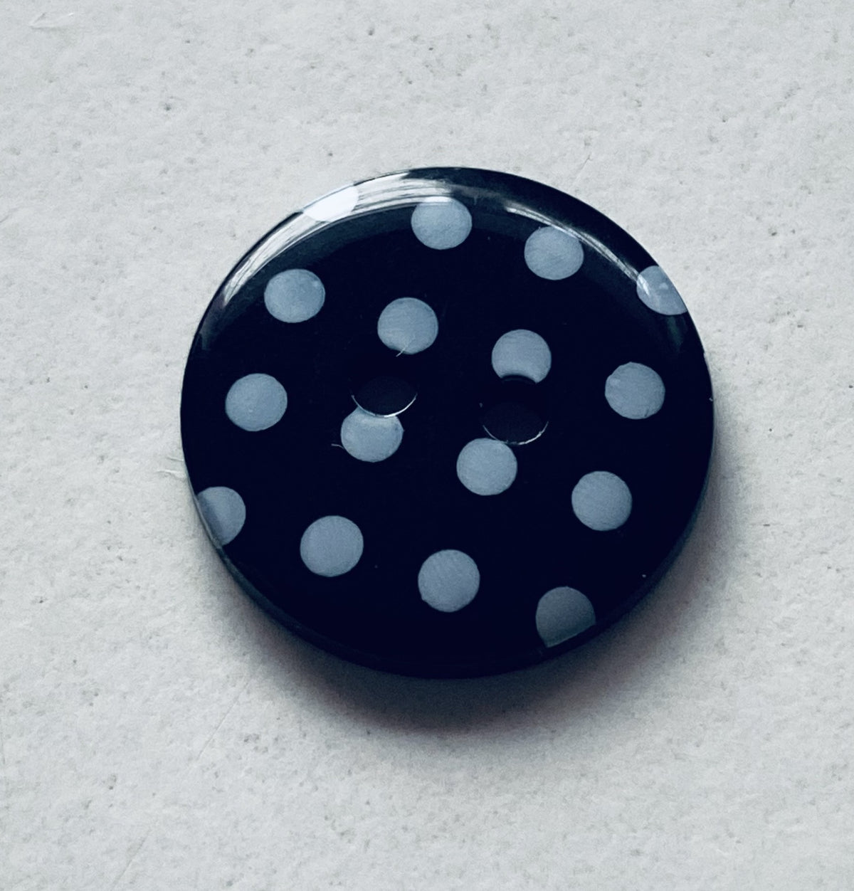Polkadot Buttons - 15mm - Black and White