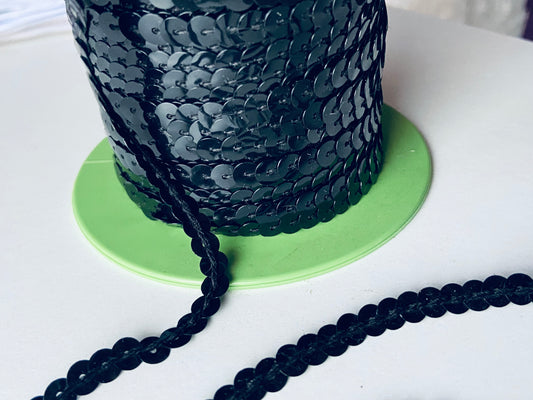 Strung Sequins 6mm - Black