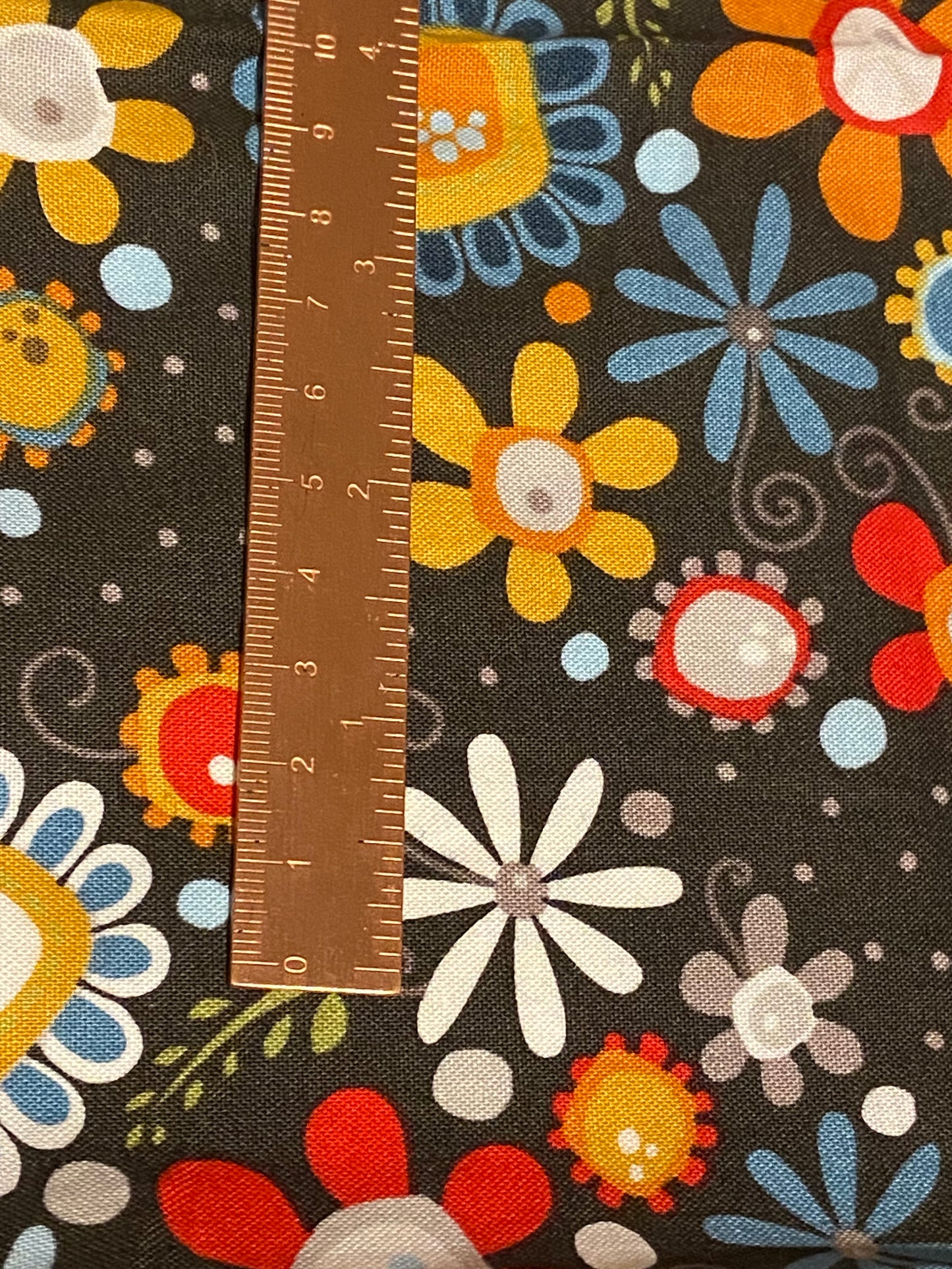 Nested Owis Floral Fabric - Fat Quarter